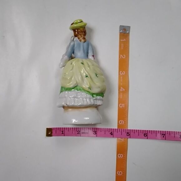 By Sale Vintage Porcelain Lady Figurine Made In Japan - Picture 4 of 8